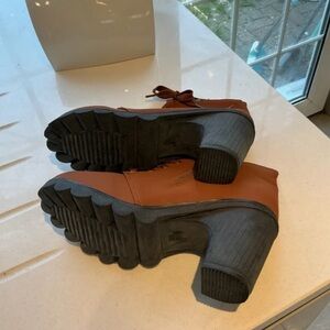 Boots Tan Heeled Ankle Boots